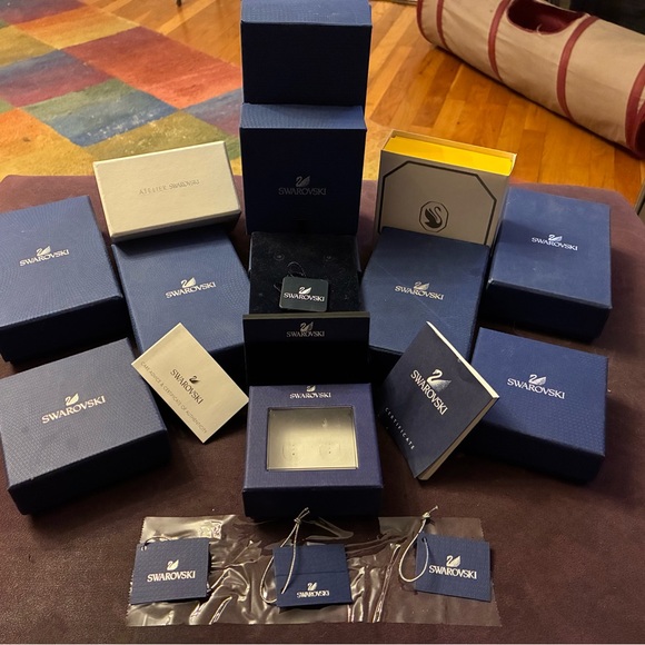 Swarovski Blue and Silver Gift Boxes Collection - Picture 2 of 5